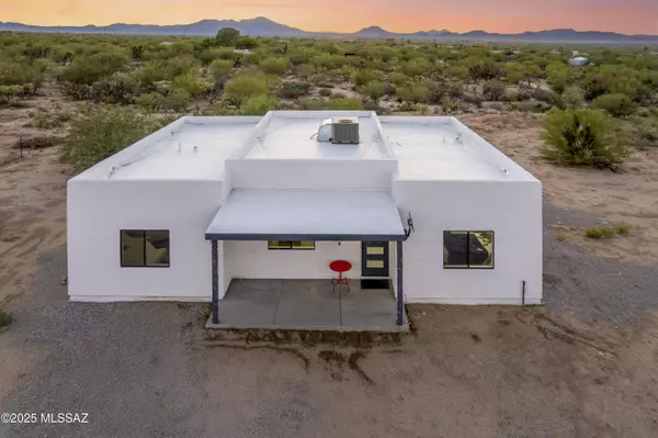 12766 W Hilltop Road, Tucson, AZ 85736