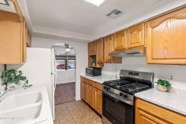 Tucson, AZ 85741,3581 W Grape Drive