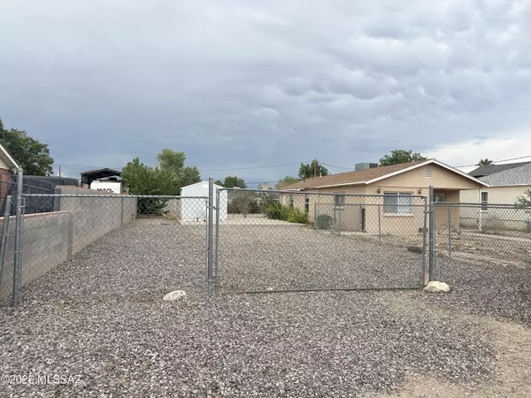 1108 S 9th Avenue, Safford, AZ 85546