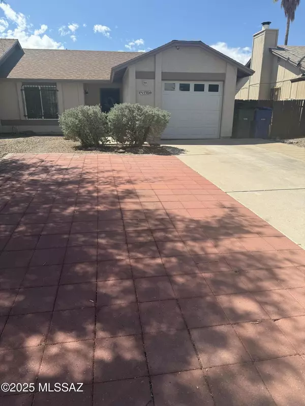 5384 S Oakhaven Drive, Tucson, AZ 85746