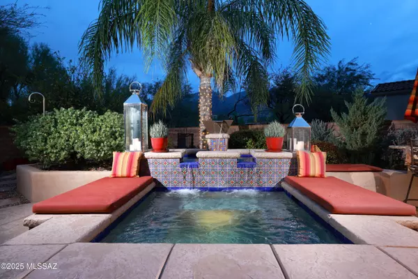 Tucson, AZ 85718,5807 N Paloma Ridge Lane