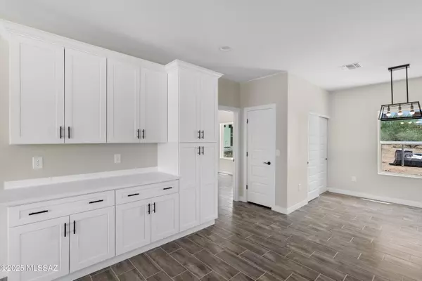 Rio Rico, AZ 85648,146 Via Venezuela