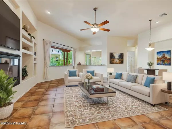 Tucson, AZ 85747,10606 E John McNair Place