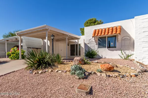 1126 S Alpine Circle, Green Valley, AZ 85614