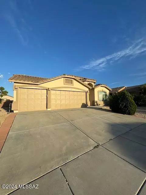 Vail, AZ 85641,10739 S Van Trap Spring Drive