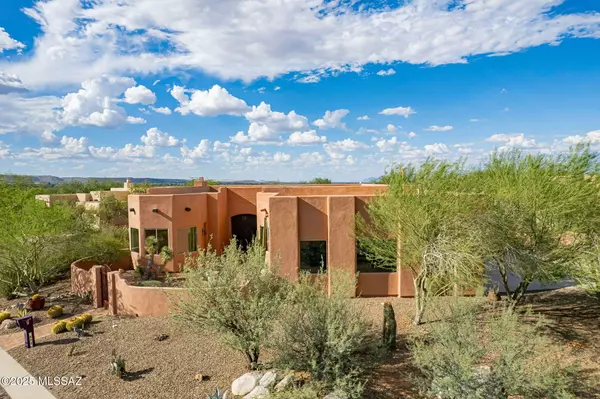 Green Valley, AZ 85614,851 E Florida Saddle Court