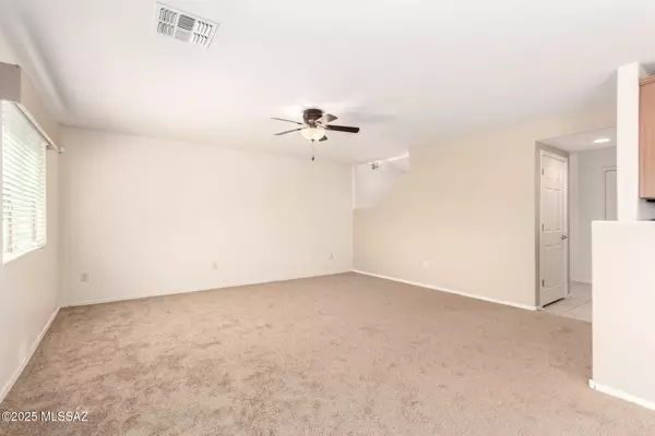 Tucson, AZ 85743,8784 N Western Red Cedar Drive