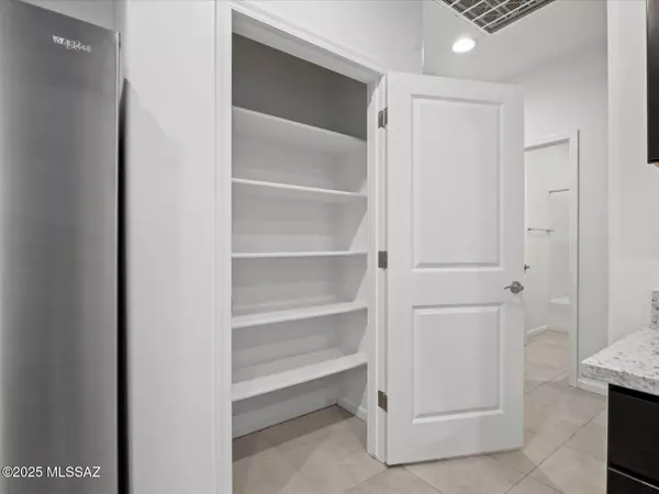 Tucson, AZ 85757,6974 W Sweetshade Lane