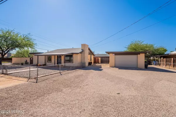 Tucson, AZ 85712,5852 E Fairmount Street