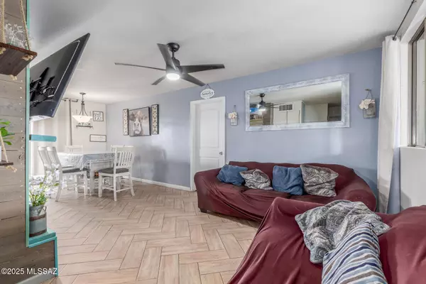 Tucson, AZ 85711,4250 E Valentine Street