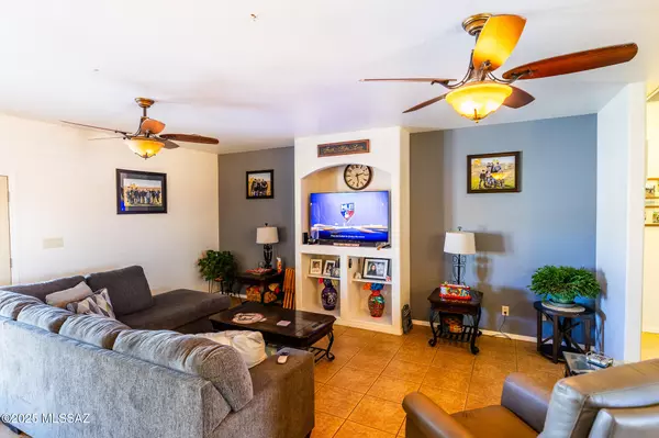 Benson, AZ 85602,176 Artesian Lane