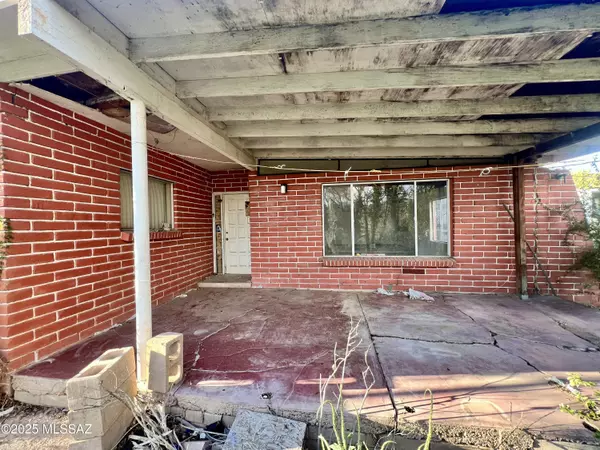 214 W Kino Street, Nogales, AZ 85621