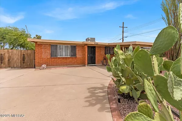 Tucson, AZ 85710,8325 E 18th Street