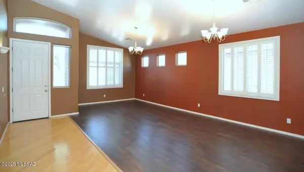 Tucson, AZ 85742,5553 W Carriage Drive