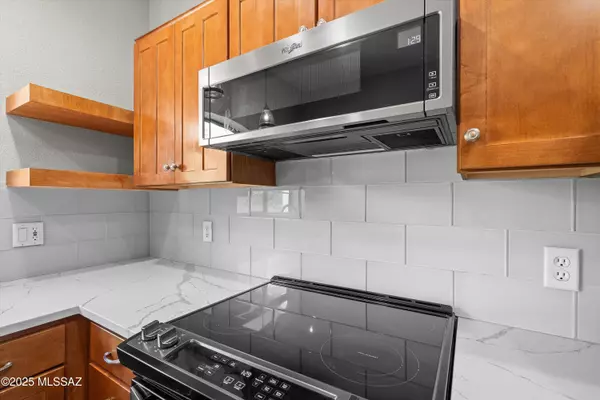 Tucson, AZ 85750,7050 E Sunrise Drive #20203