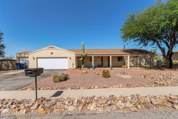601 E Nashville Avenue, Vail, AZ 85641