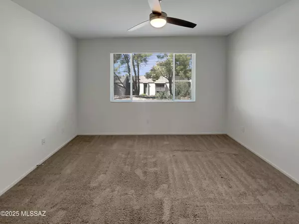 Tucson, AZ 85710,478 S Contempo Drive