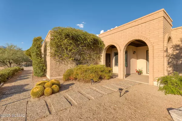 Tucson, AZ 85750,3922 N Pantano Road