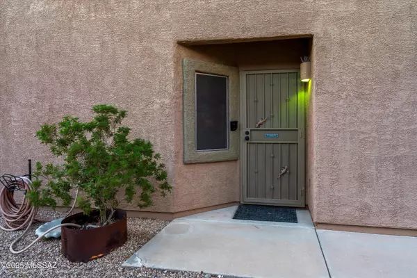 Tucson, AZ 85743,8775 N Hidden Wash Court