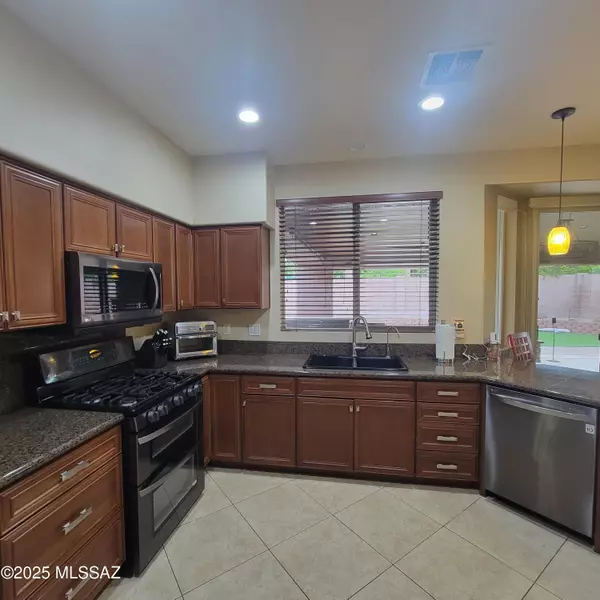 Tucson, AZ 85745,3383 N Star Valley Lane