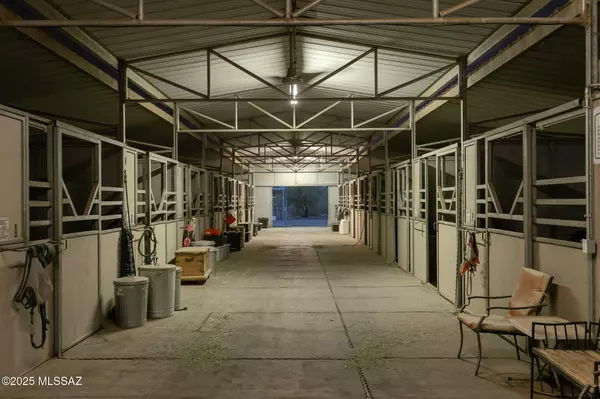 Tucson, AZ 85730,9525 E Graf Lane