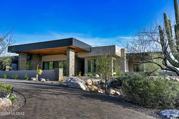 Tucson, AZ 85718,2155 E Desert Garden Drive