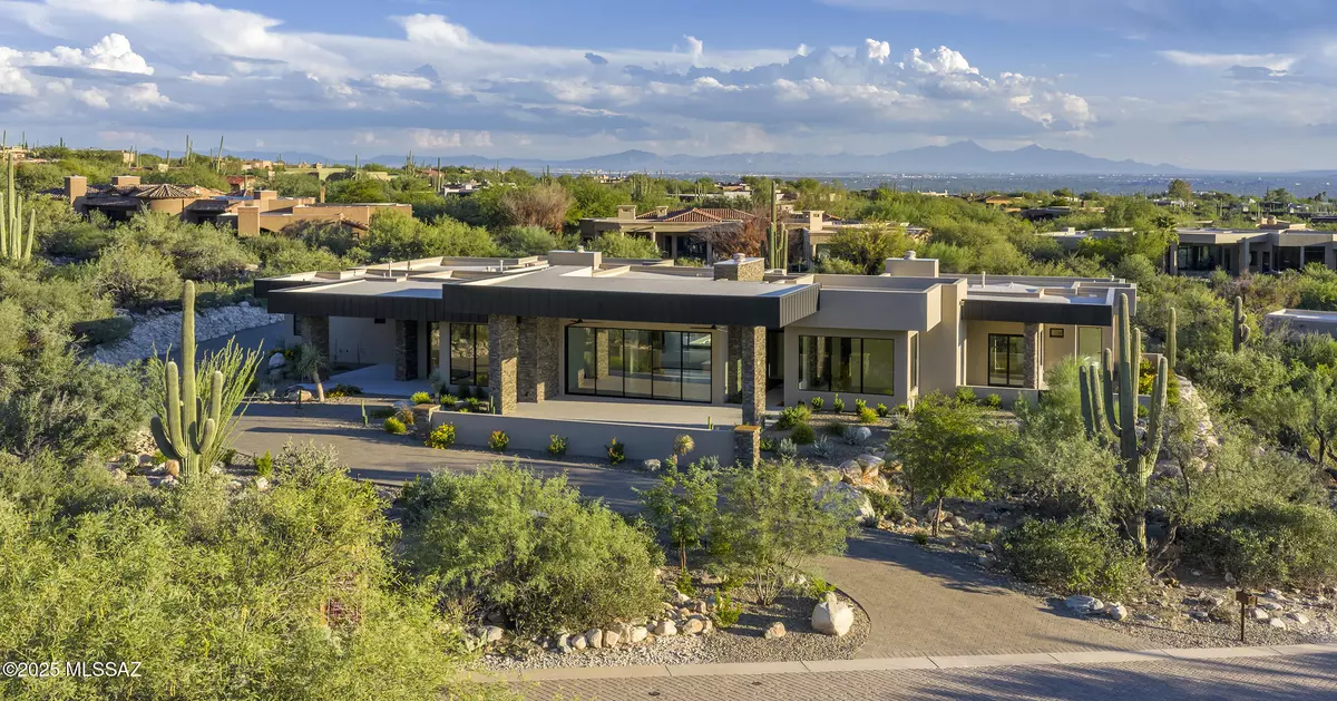 Tucson, AZ 85718,2155 E Desert Garden Drive