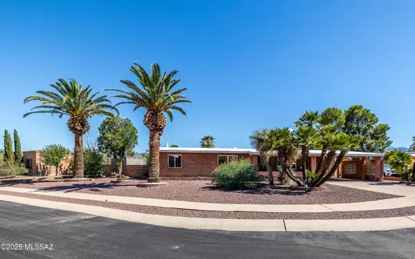 240 E El Viento, Green Valley, AZ 85614