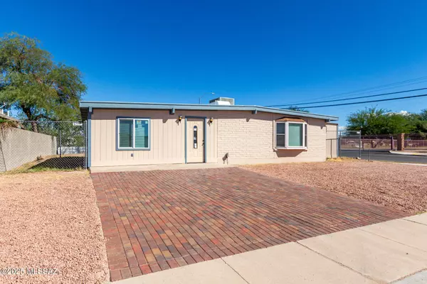 6869 S 4th Avenue, Tucson, AZ 85756