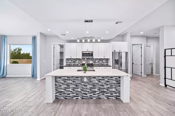 Tucson, AZ 85737,10053 N Alder Spring Drive