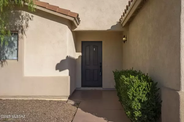 Nogales, AZ 85621,405 Camino Dona Cydney