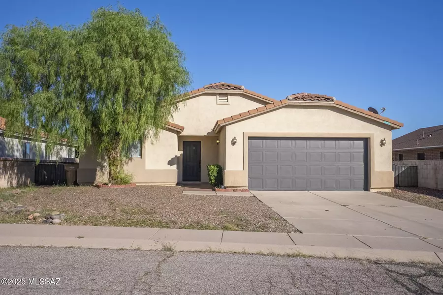 405 Camino Dona Cydney, Nogales, AZ 85621