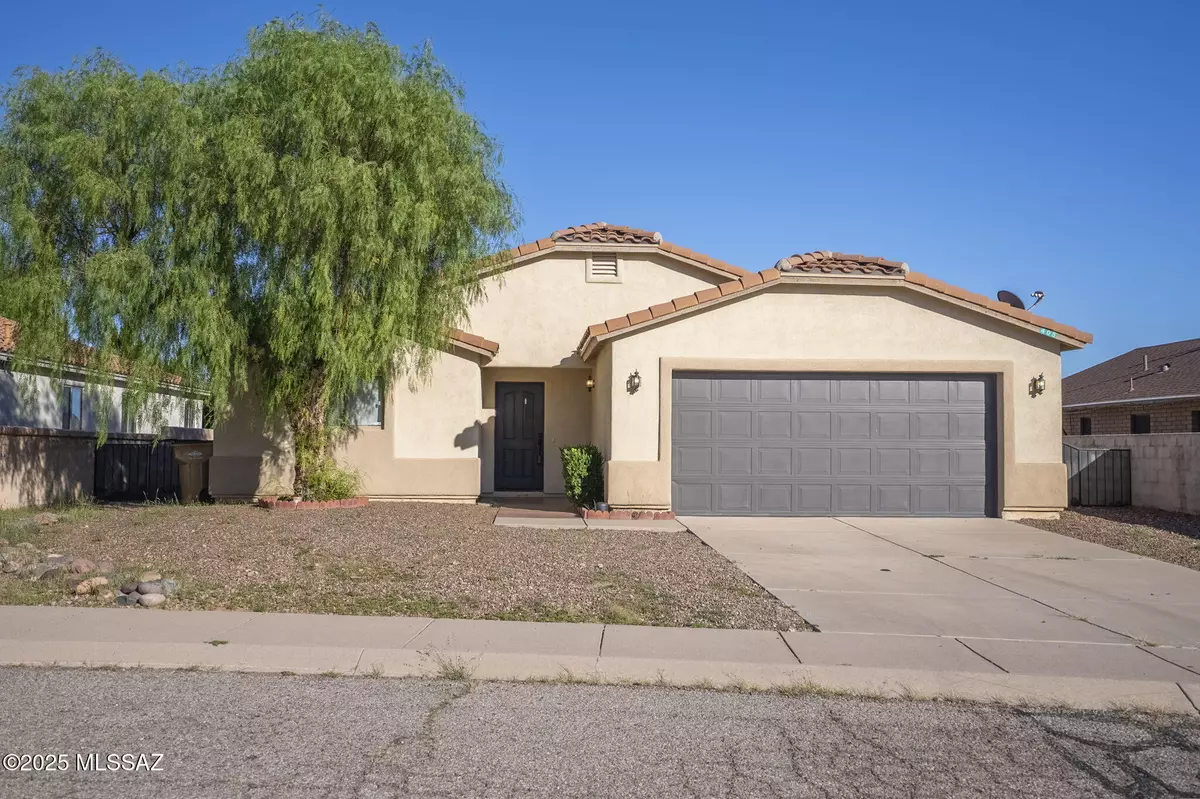 Nogales, AZ 85621,405 Camino Dona Cydney