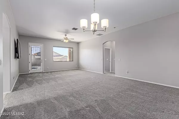 Marana, AZ 85658,12921 N Cenozoic Drive