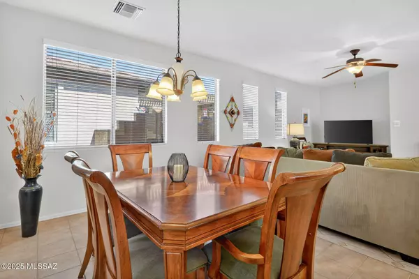 Vail, AZ 85641,10126 S Azure Surrey Drive
