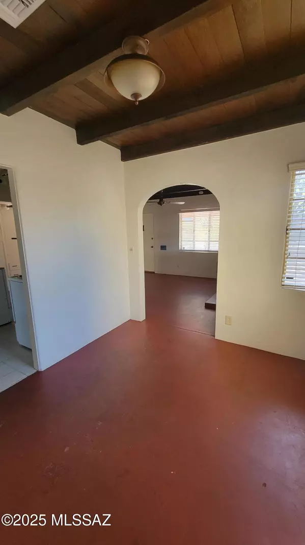 Tucson, AZ 85719,1407 E Edison Street