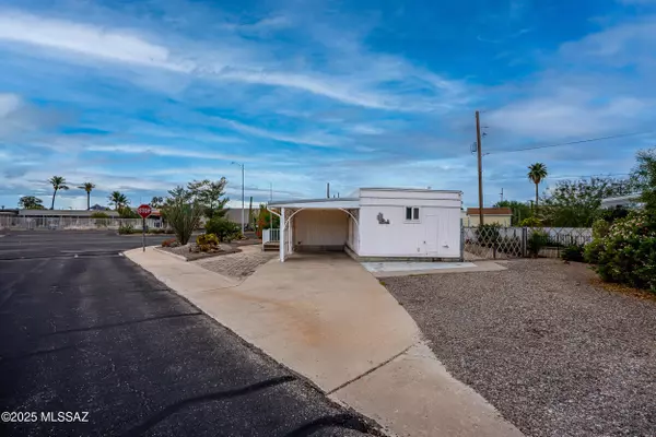 Tucson, AZ 85713,6001 W Flying M Street