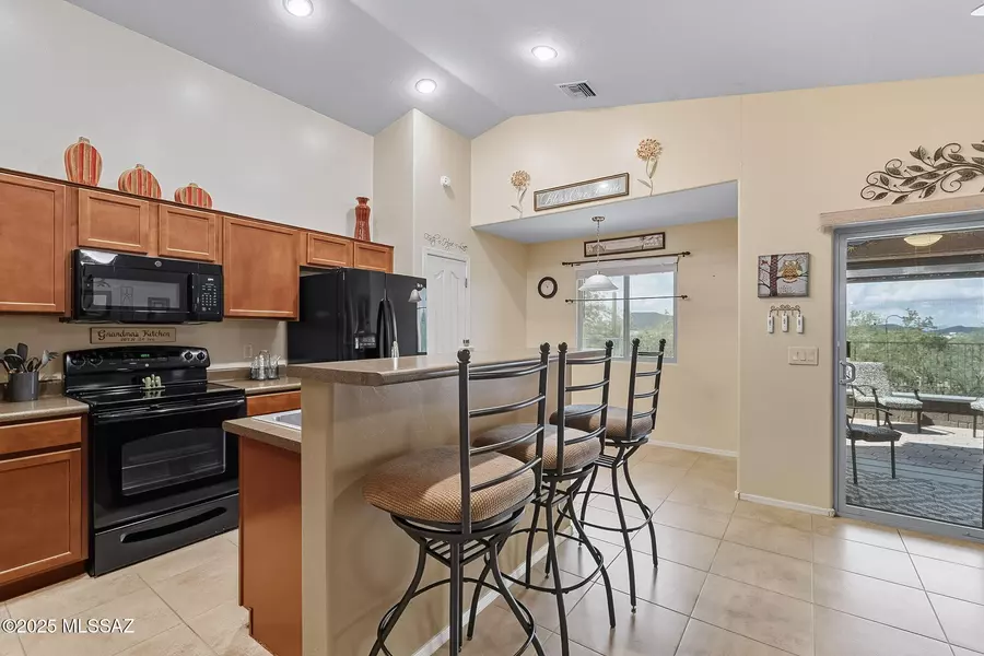 7987 N Jewelflower Drive, Tucson, AZ 85741