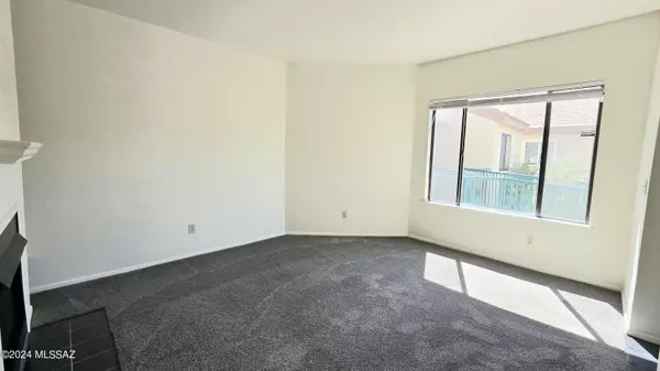 Tucson, AZ 85716,3690 N Country Club Road #1038