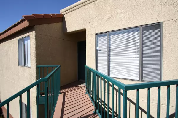 3690 N Country Club Road #1038, Tucson, AZ 85716