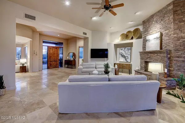 Tucson, AZ 85718,1933 Quiet Canyon Drive