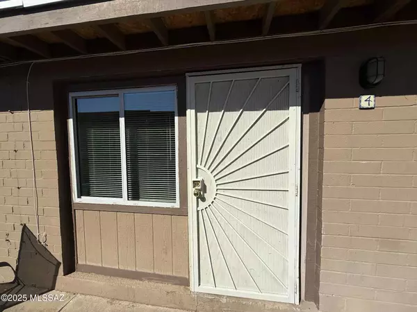 Tucson, AZ 85711,5425 E 30th Street #4