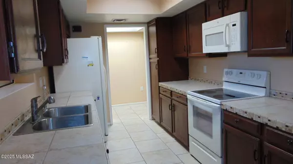 Green Valley, AZ 85622,1592 W Agave Lane