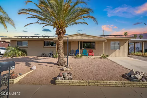 1124 W Edgewater Drive, Tucson, AZ 85704