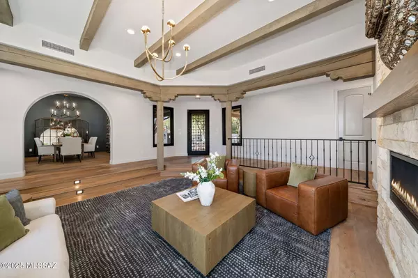 Tucson, AZ 85718,7370 N Catalina Ridge Drive