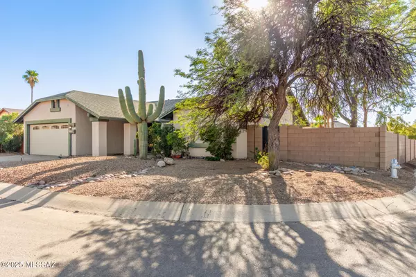 Tucson, AZ 85742,4806 W Candleberry Way