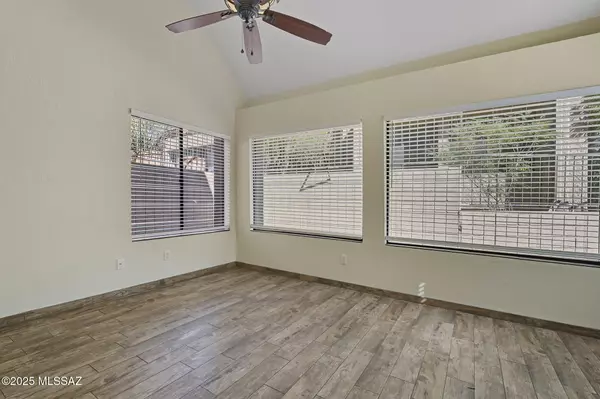 Tucson, AZ 85745,2601 W Broadway Boulevard #441