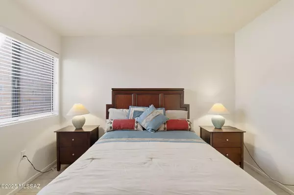 Green Valley, AZ 85622,2507 S Calle Cervantes