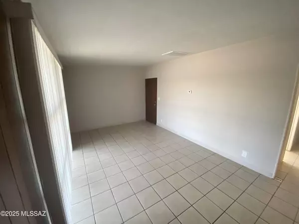 Tucson, AZ 85716,2808 E 18th Street