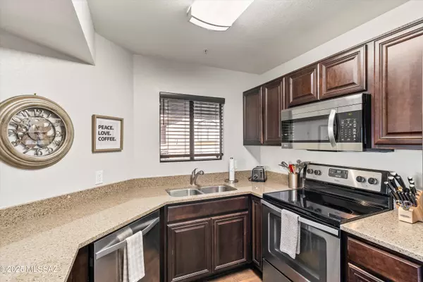 Tucson, AZ 85750,5751 N Kolb Road #36204